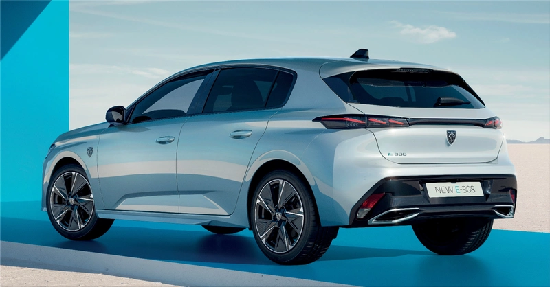Peugeot e-308 First Edition