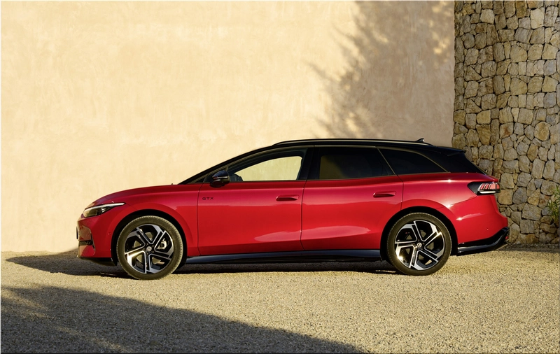  Volkswagen ID.7 GTX Tourer