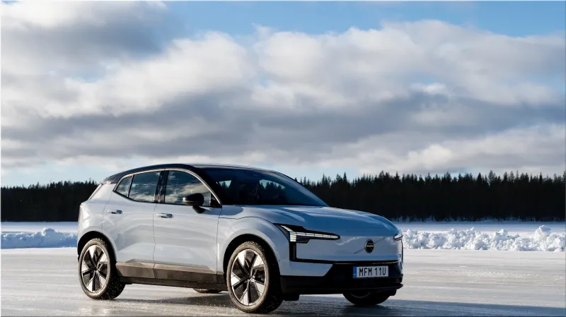 Volvo EX30
