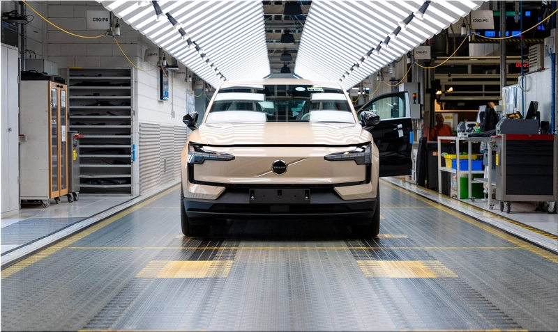Volvo EX30 Electric SUV