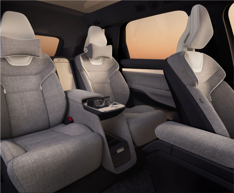 Volvo EX90