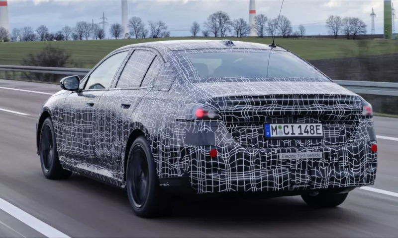 BMW i5