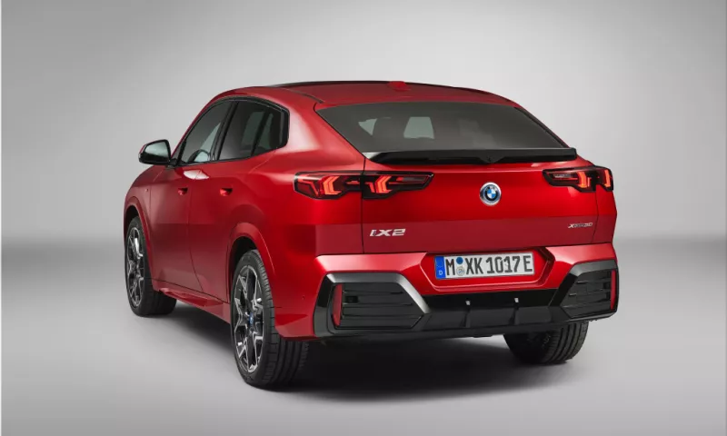 BMW iX2