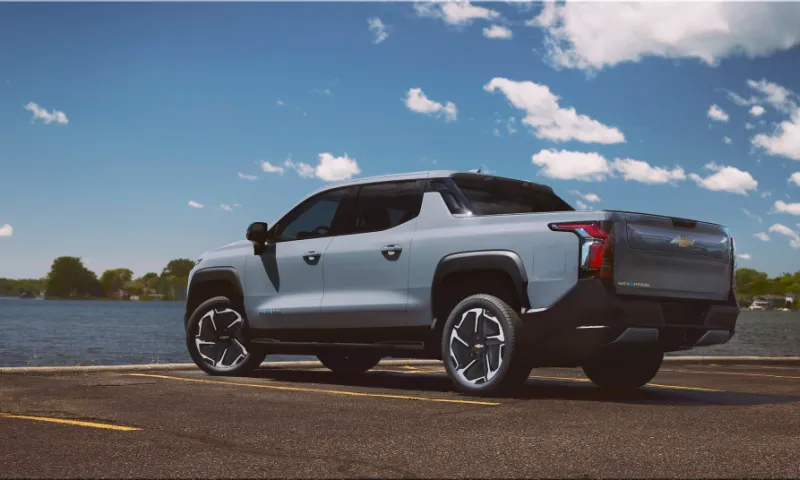 2025 Chevrolet Silverado EV