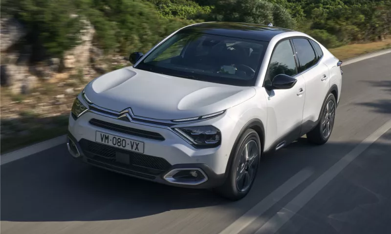 Citroen e-C4 X