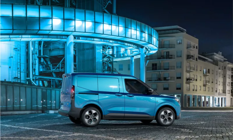Ford E-Transit Courier