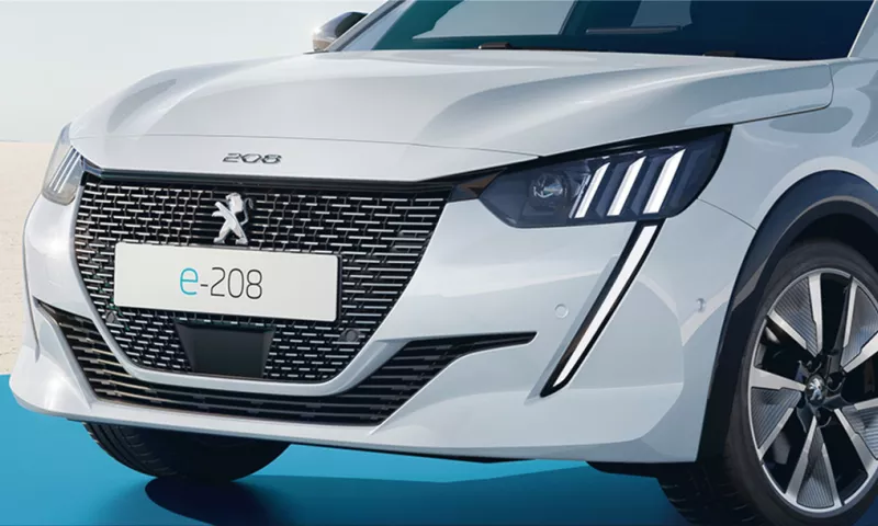 2023 Peugeot e-208 electric car
