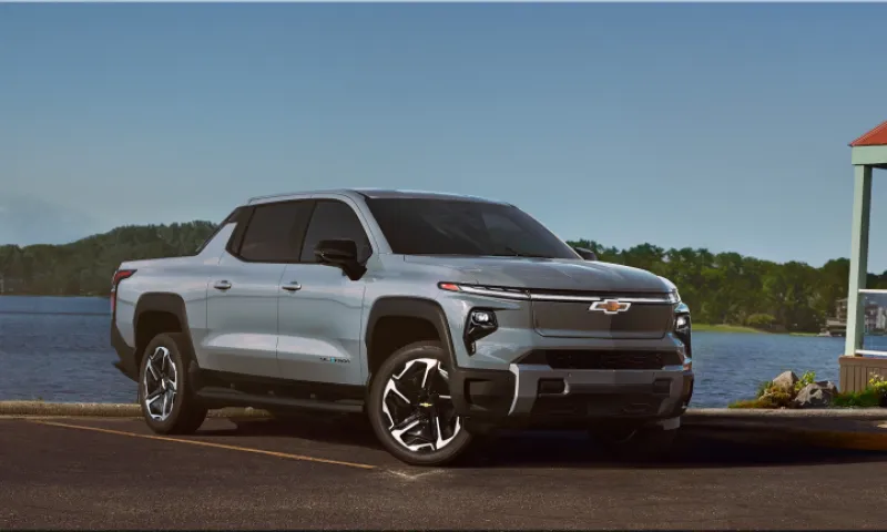 2025 Chevrolet Silverado EV: A New Frontier of Electric Muscle and Mileage