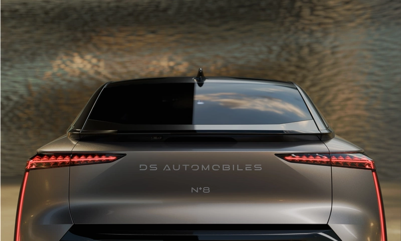 DS N°8 Hits 750 km Real-World Range on 97.2 kWh Battery
