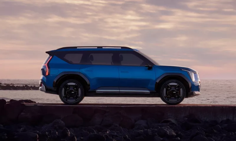 Kia EV9: The Family-Friendly Electric SUV That Keeps You Comfortable in Any Climate