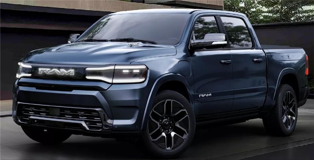 2025 RAM 1500 REV