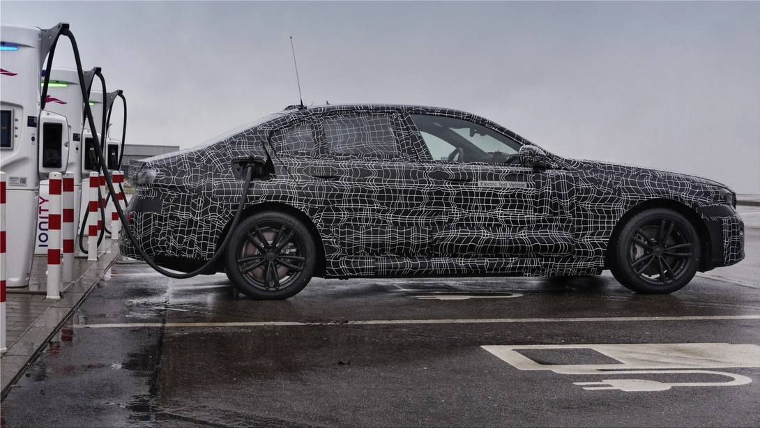 BMW i5