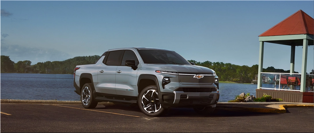 2025 Chevrolet Silverado EV: A New Frontier of Electric Muscle and Mileage
