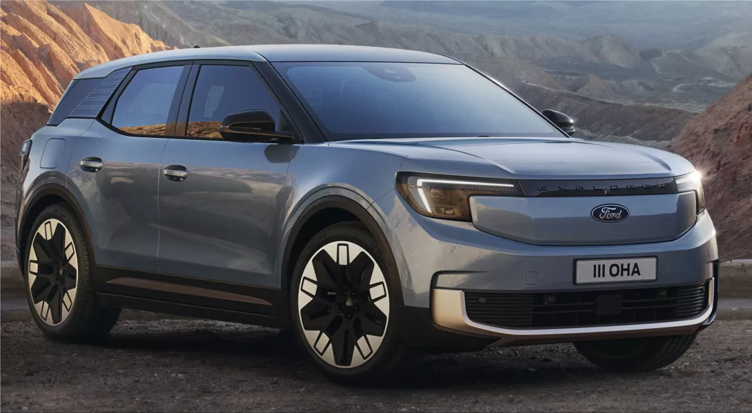 Ford and Lexie Alford embark on a historic adventure with the electric Explorer