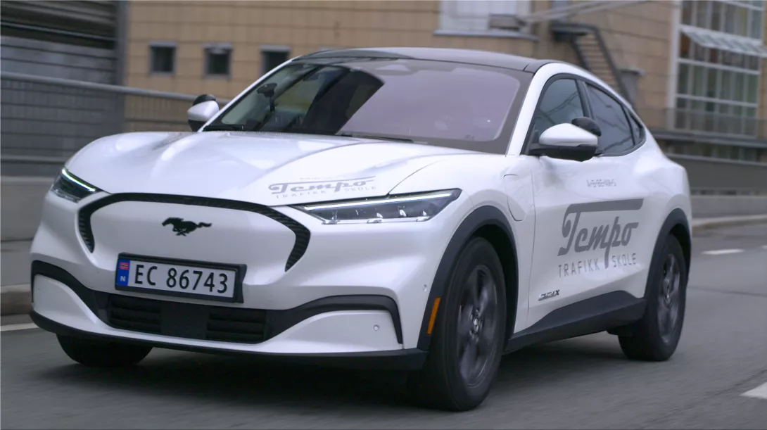 New car drivers are preparing for an all-electric future