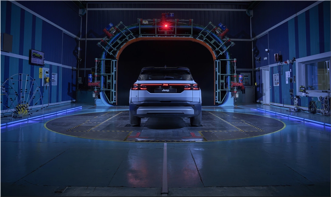 New Jeep Compass 2026 Offers 404-Mile Range, Built in Italy
