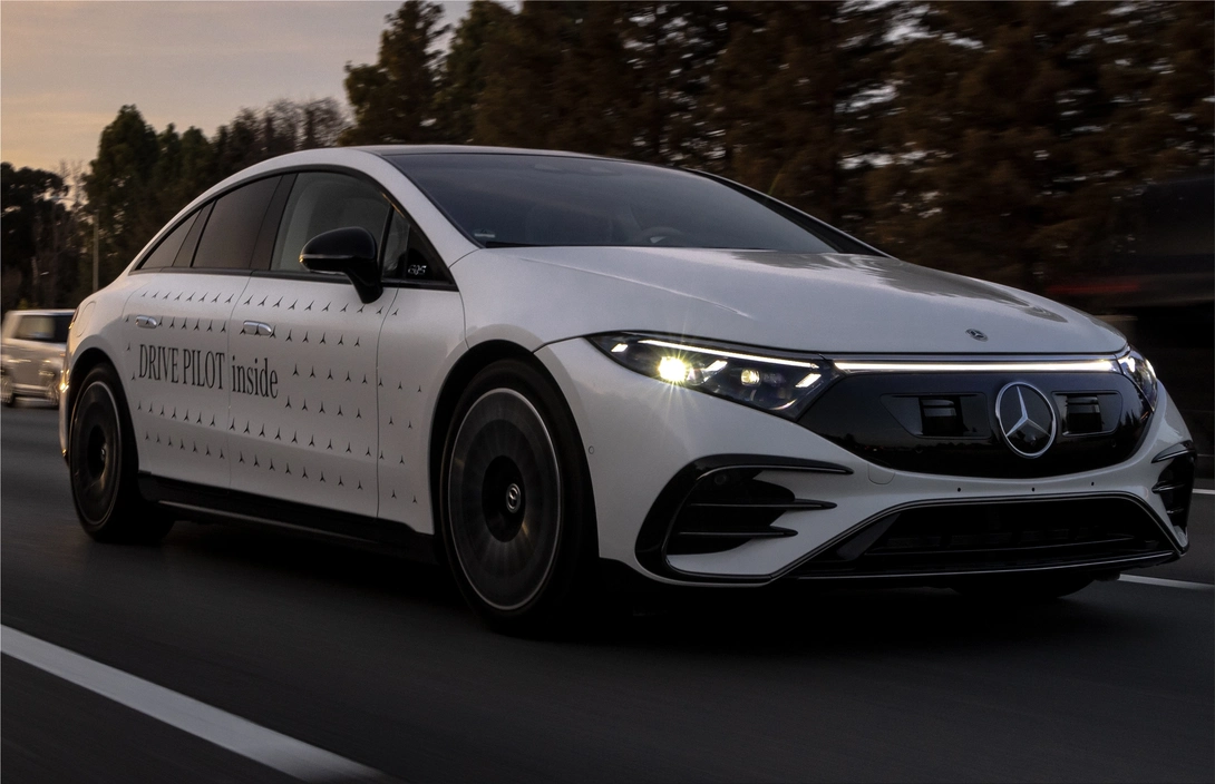 Mercedes-Benz Operating System