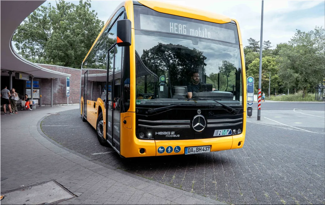 Darmstadt Electrifies Public Transportation with Mercedes-Benz eCitaro Buses