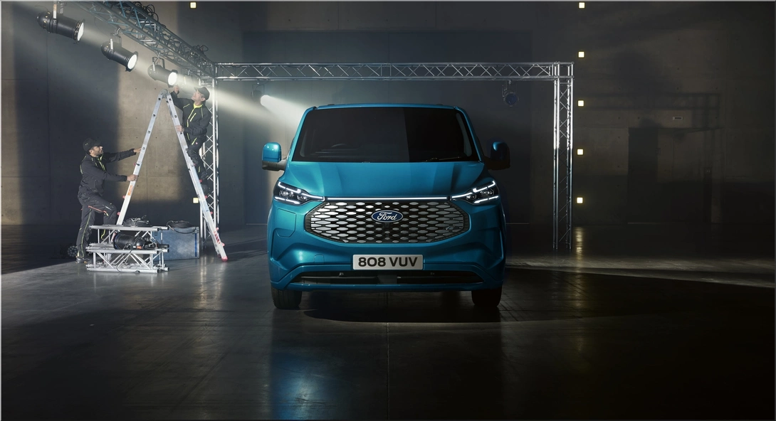 Ford E-Transit Custom