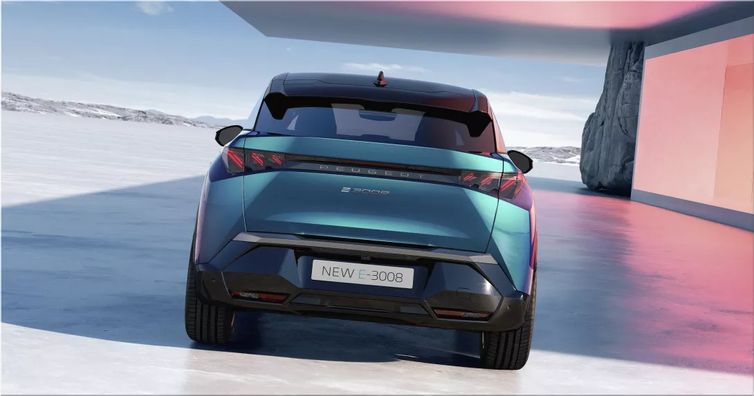 Peugeot e-3008