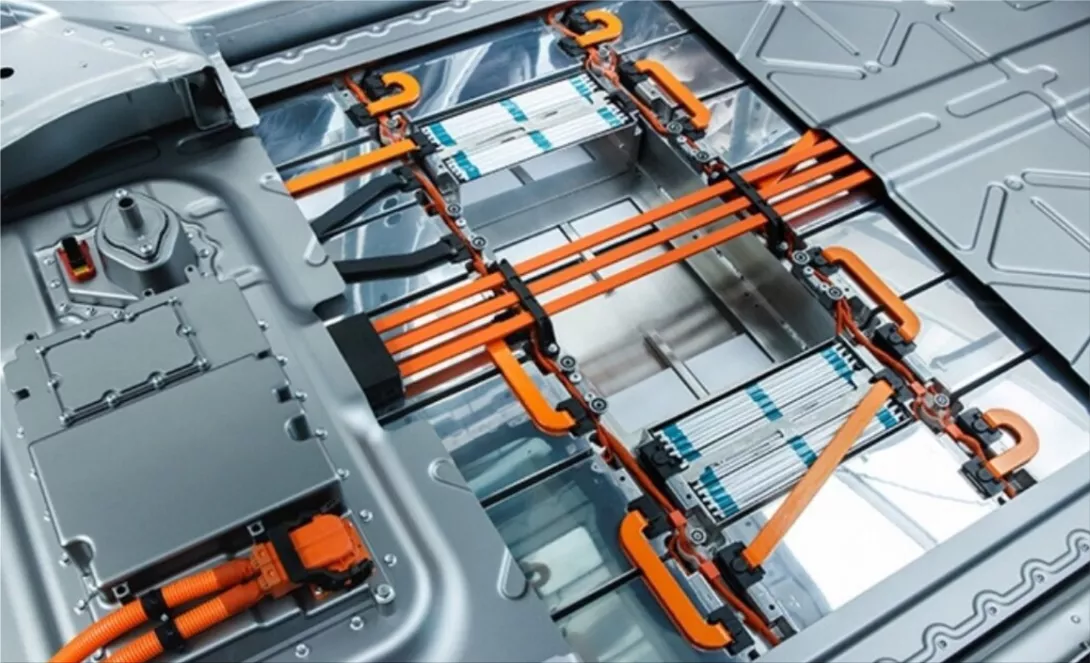 Stellantis and Qinomic are working on electric retrofit solutions for light commercial vehicles